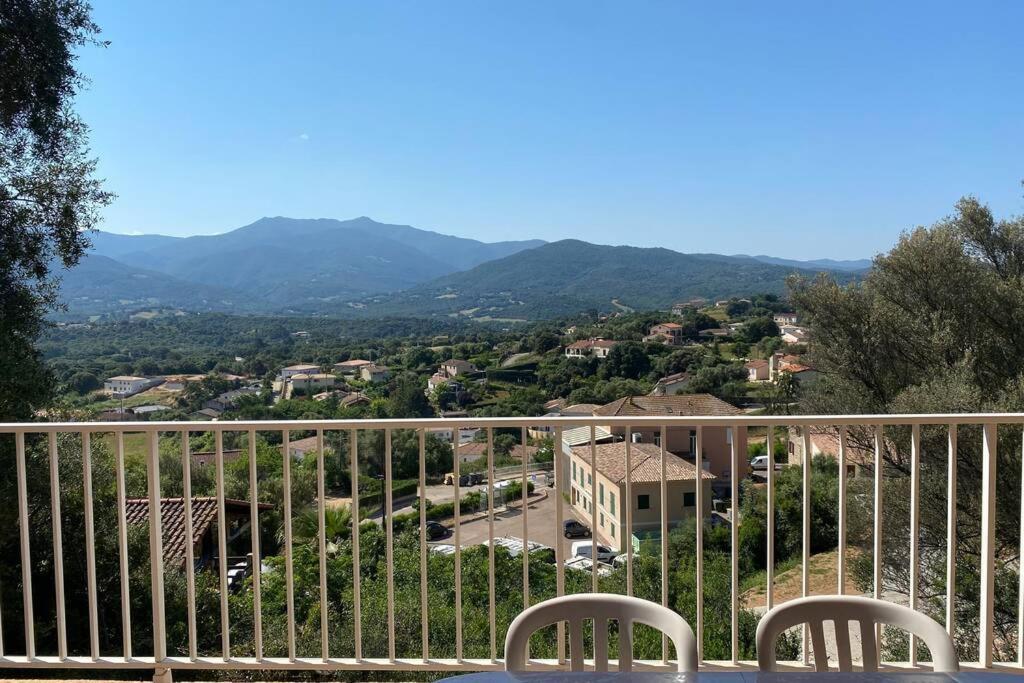 BastelicacciaJoli F3 De 60M2 Avec Balcon公寓 外观 照片